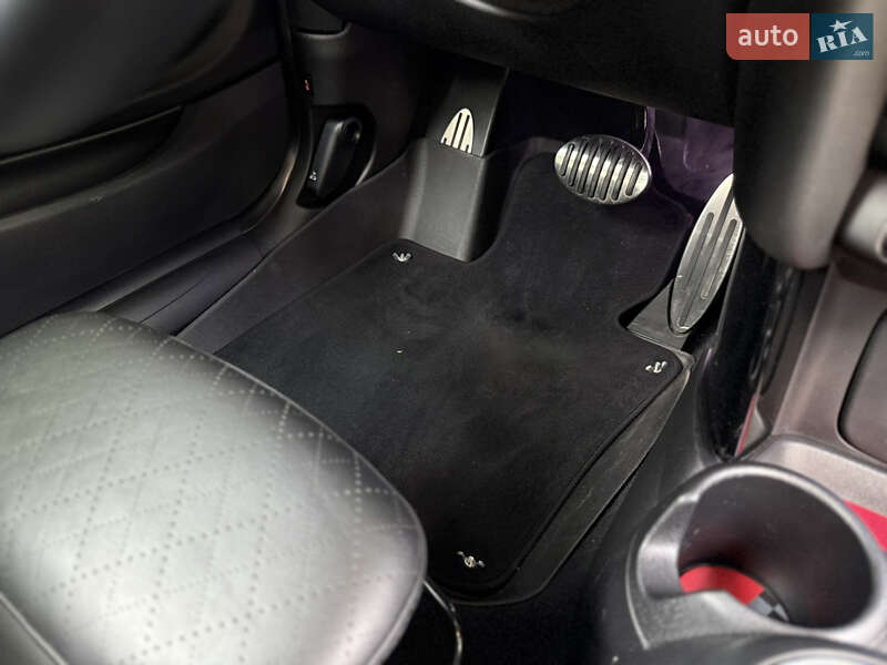 Хетчбек MINI Cooper 2018 в Києві