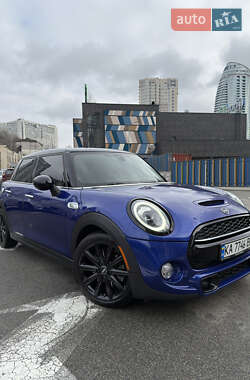 Хэтчбек MINI Cooper 2018 в Киеве