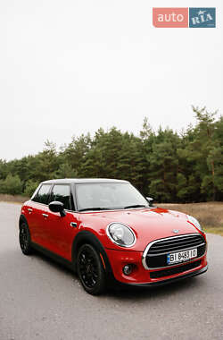 Хэтчбек MINI Cooper 2021 в Кременчуге