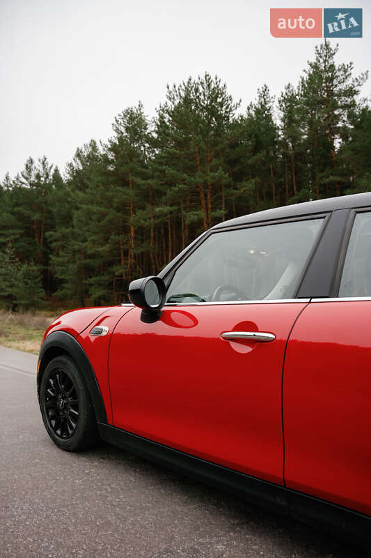 Хэтчбек MINI Cooper 2021 в Кременчуге фото 32 Хэтчбек MINI Cooper 2021 в Кременчуге