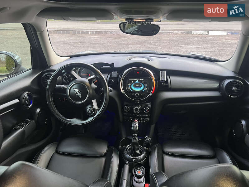 Хетчбек MINI Cooper 2016 в Броварах фото 9 Хетчбек MINI Cooper 2016 в Броварах