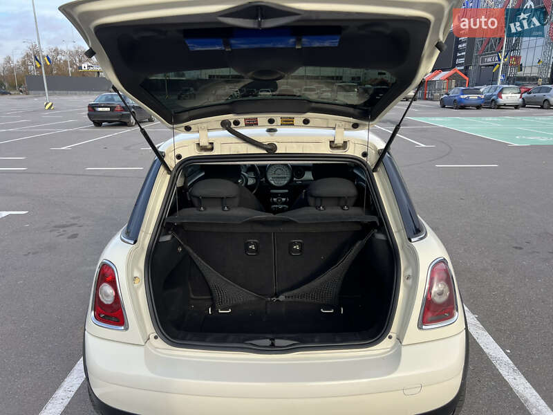 Хэтчбек MINI Cooper 2007 в Киеве