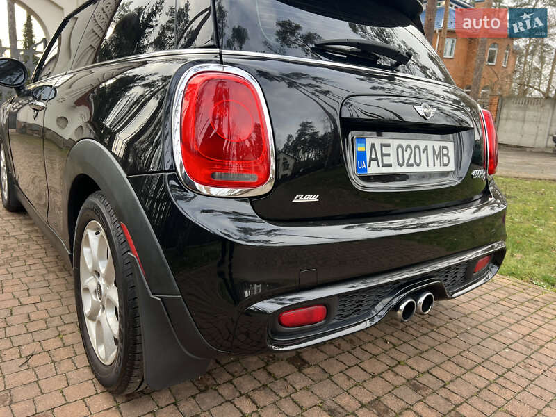 Хэтчбек MINI Cooper 2015 в Киеве