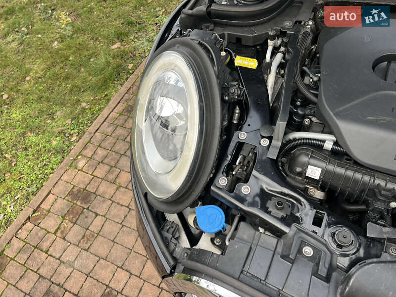 Хэтчбек MINI Cooper 2015 в Киеве