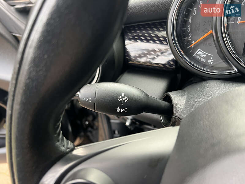 Хэтчбек MINI Cooper 2015 в Киеве