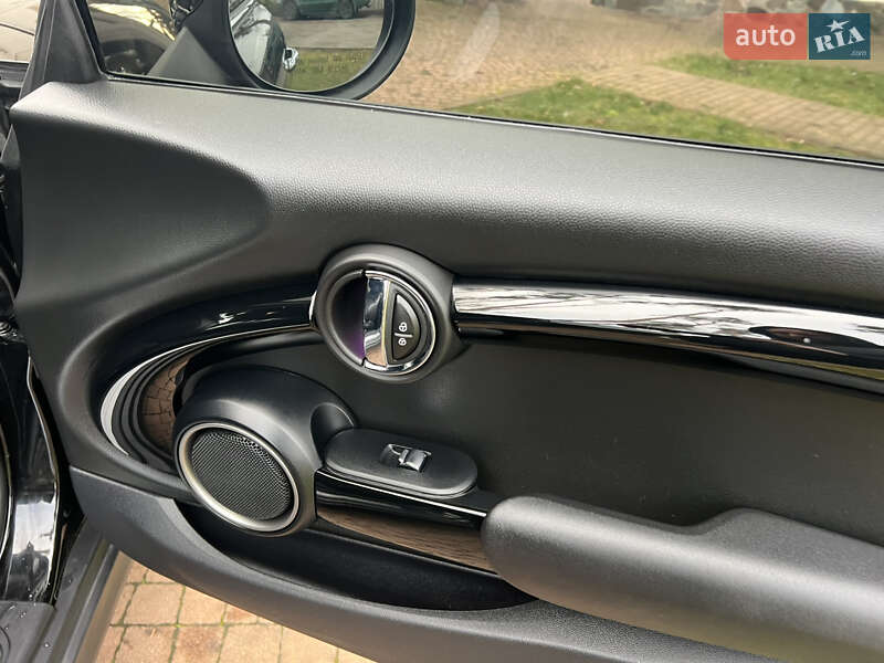 Хэтчбек MINI Cooper 2015 в Киеве