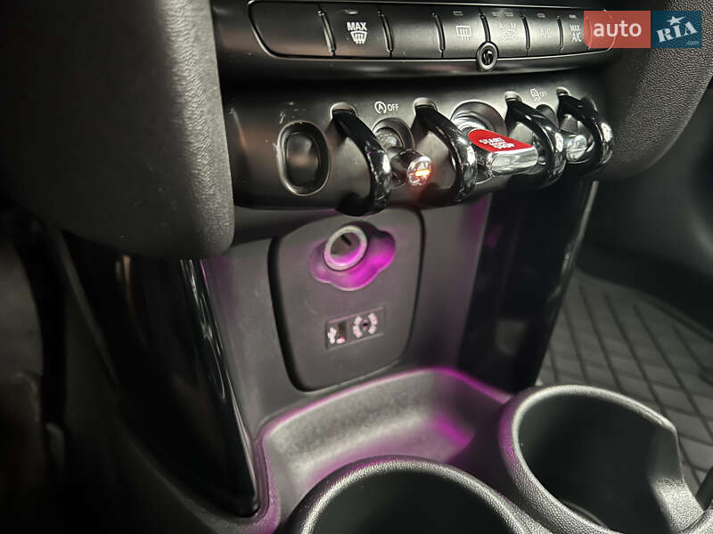 Хэтчбек MINI Cooper 2015 в Киеве