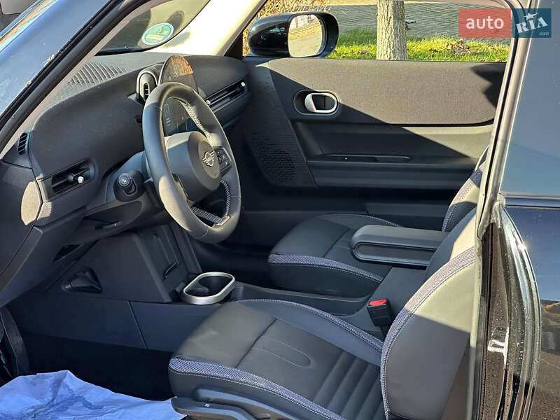 Хетчбек MINI Cooper 2024 в Києві