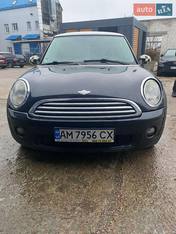 Хетчбек MINI Cooper 2007 в Житомирі фото Хетчбек MINI Cooper 2007 в Житомирі