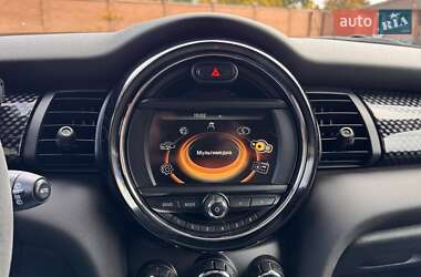 Хэтчбек MINI Cooper 2016 в Днепре