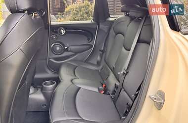 Хэтчбек MINI Cooper 2016 в Днепре