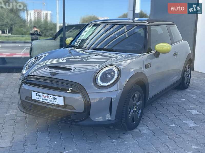 Хэтчбек MINI Cooper 2022 в Хмельницком