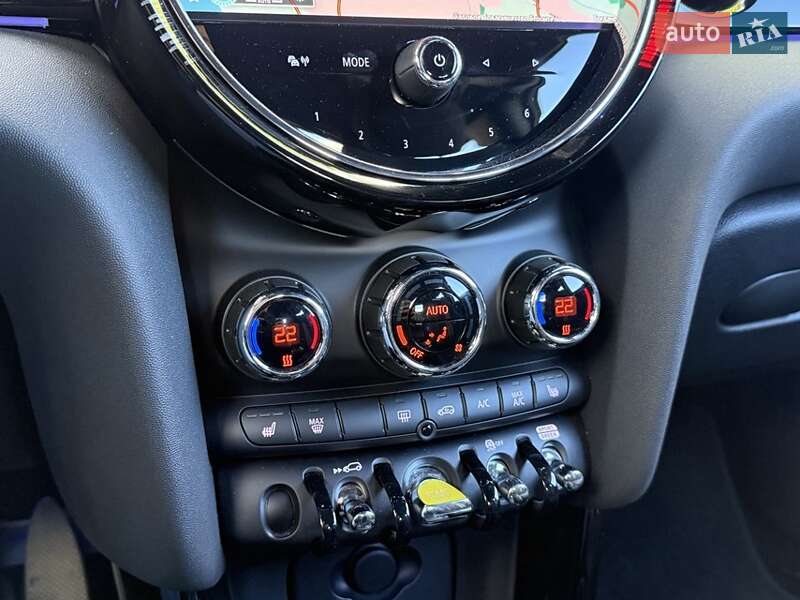 Хэтчбек MINI Cooper 2022 в Хмельницком