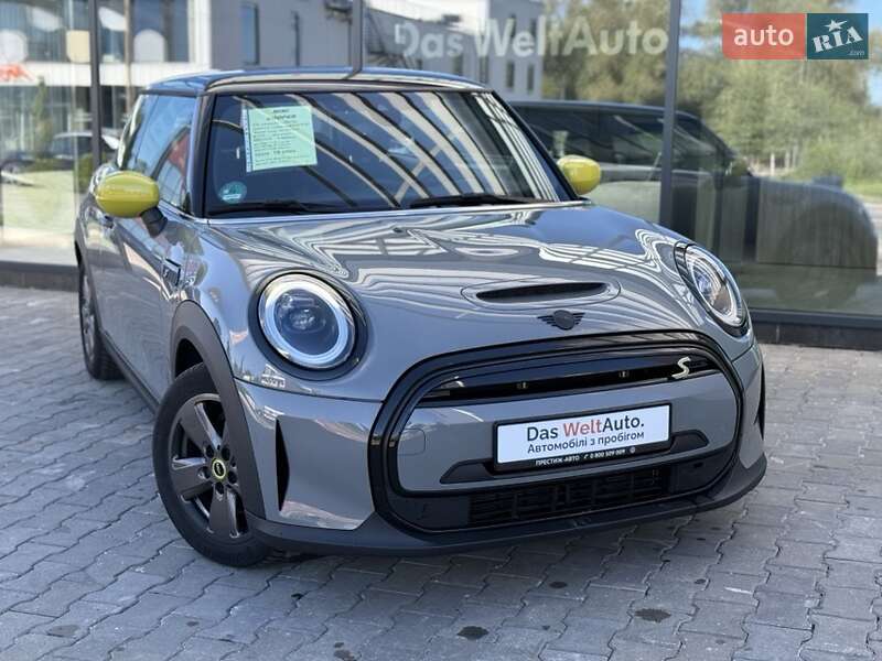 Хэтчбек MINI Cooper 2022 в Хмельницком