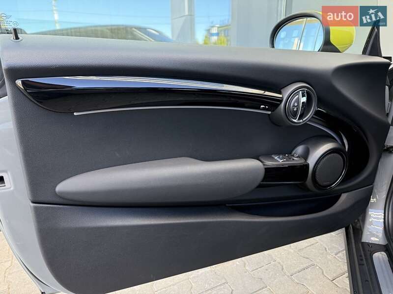 Хэтчбек MINI Cooper 2022 в Хмельницком
