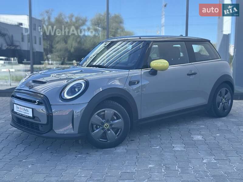 Хэтчбек MINI Cooper 2022 в Хмельницком