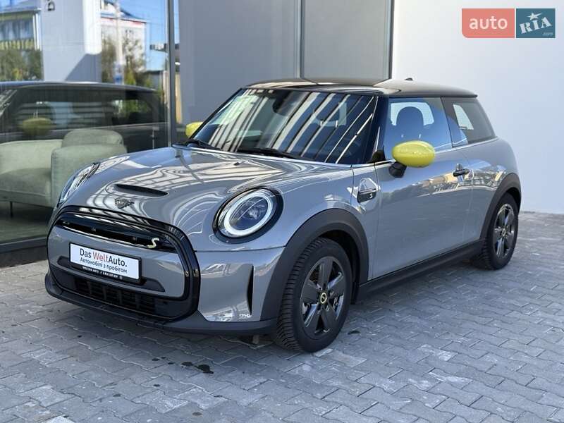 Хэтчбек MINI Cooper 2022 в Хмельницком