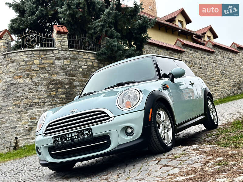 Хэтчбек MINI Cooper 2013 в Каменец-Подольском