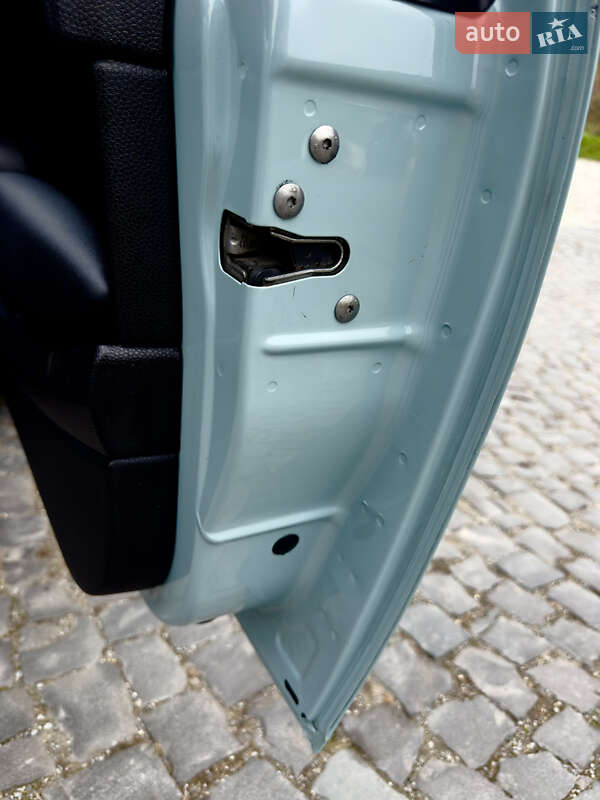 Хэтчбек MINI Cooper 2013 в Каменец-Подольском