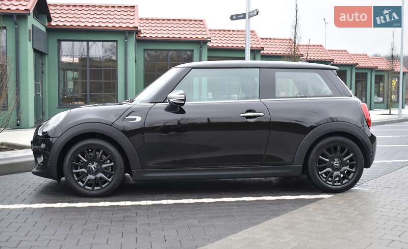 Хетчбек MINI Cooper 2018 в Києві