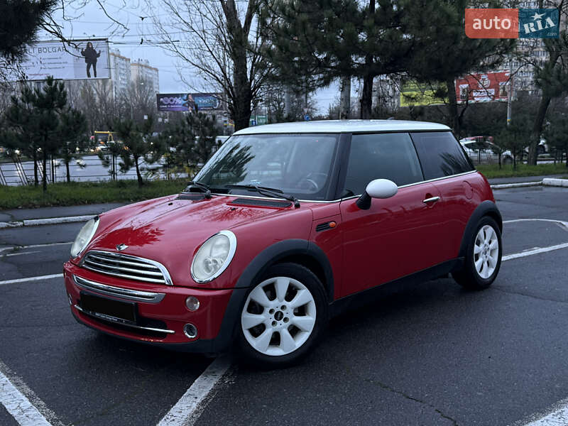 MINI Cooper 2005