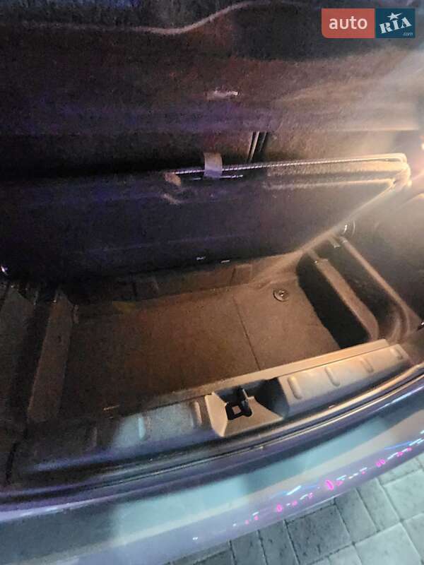 Хетчбек MINI Cooper 2019 в Києві фото 44 Хетчбек MINI Cooper 2019 в Києві