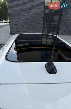 Хэтчбек MINI Cooper 2011 в Житомире