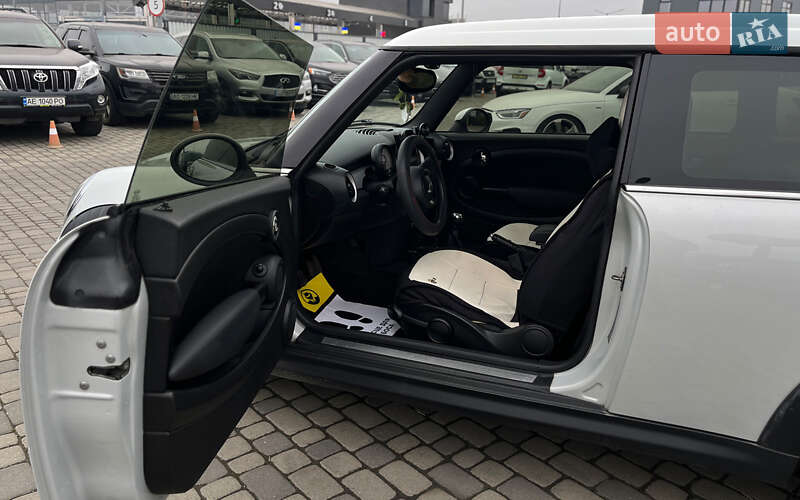 Хэтчбек MINI Cooper 2013 в Мукачево фото 19 Хэтчбек MINI Cooper 2013 в Мукачево