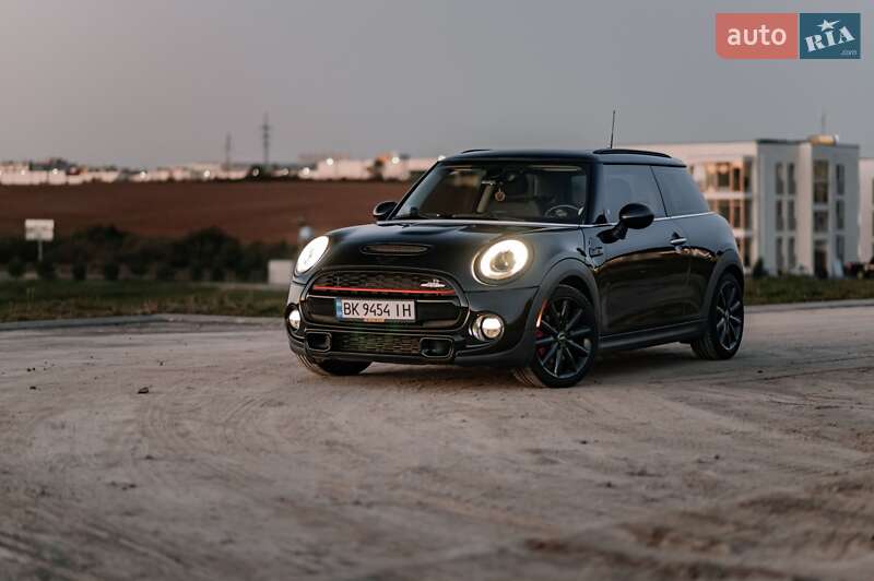 Хэтчбек MINI Cooper 2014 в Ровно фото 4 Хэтчбек MINI Cooper 2014 в Ровно