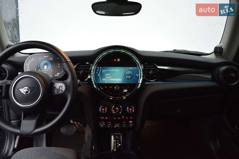 Хэтчбек MINI Cooper 2023 в Киеве