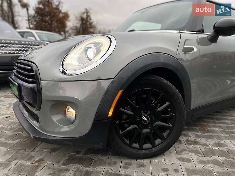 Хэтчбек MINI Cooper 2014 в Киеве