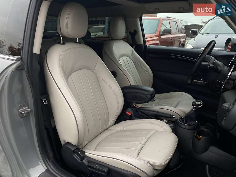 Хэтчбек MINI Cooper 2014 в Киеве