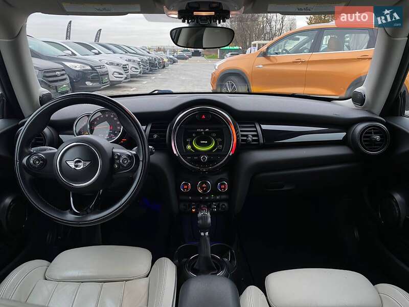 Хэтчбек MINI Cooper 2014 в Киеве