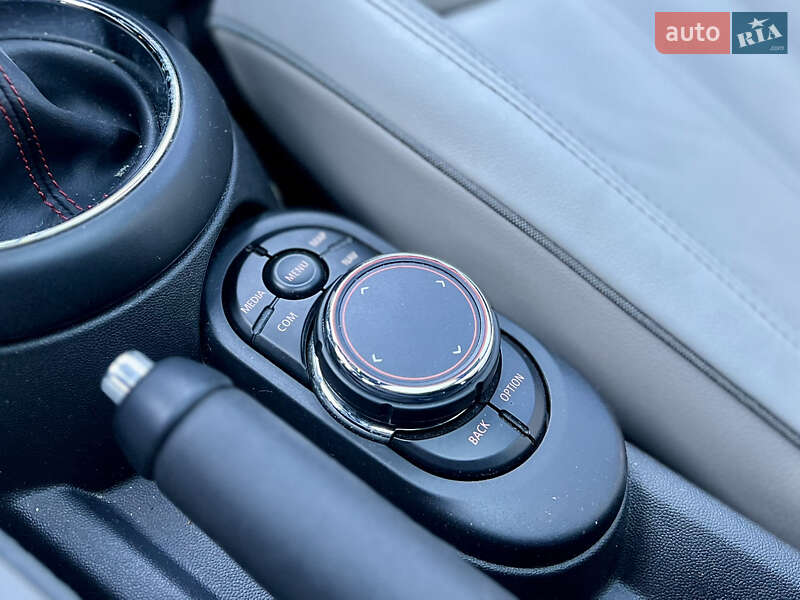 Хэтчбек MINI Cooper 2018 в Киеве фото 44 Хэтчбек MINI Cooper 2018 в Киеве