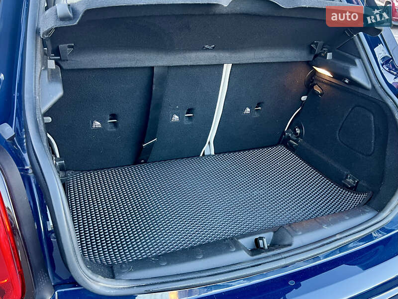 Хэтчбек MINI Cooper 2018 в Киеве фото 57 Хэтчбек MINI Cooper 2018 в Киеве