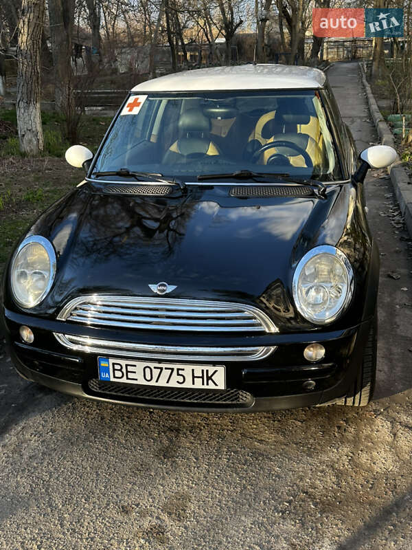 Хэтчбек MINI Cooper 2004 в Николаеве фото 9 Хэтчбек MINI Cooper 2004 в Николаеве