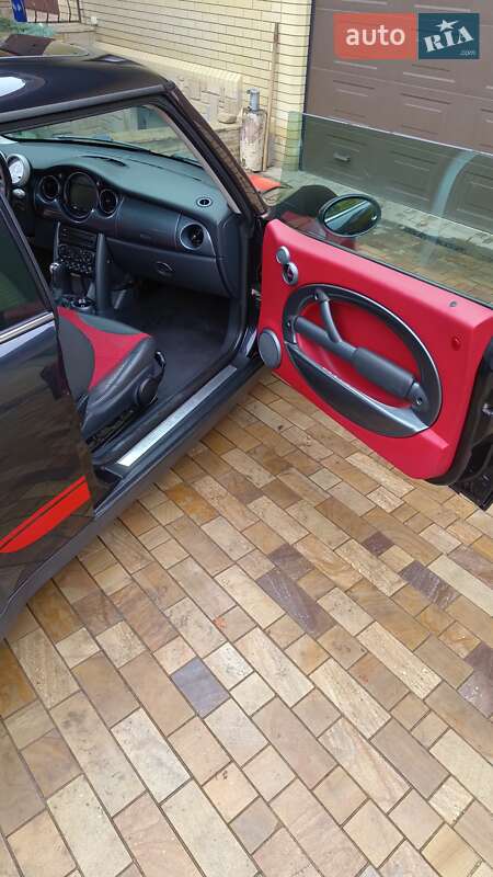 Хэтчбек MINI Cooper 2003 в Харькове фото 7 Хэтчбек MINI Cooper 2003 в Харькове