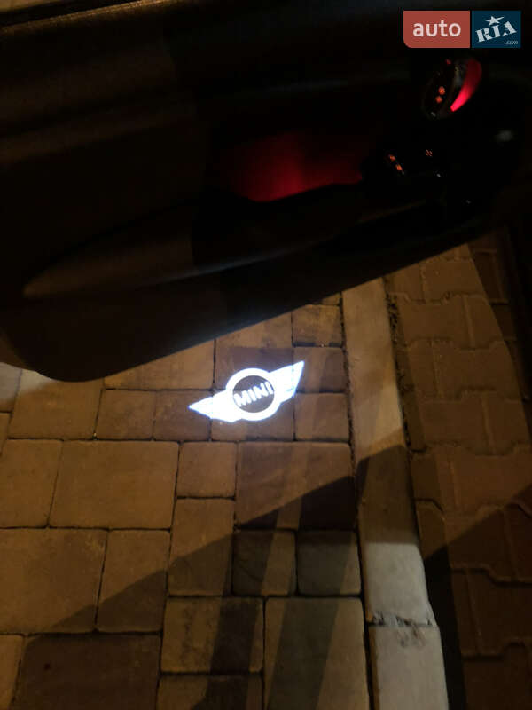 Хэтчбек MINI Cooper 2016 в Киеве