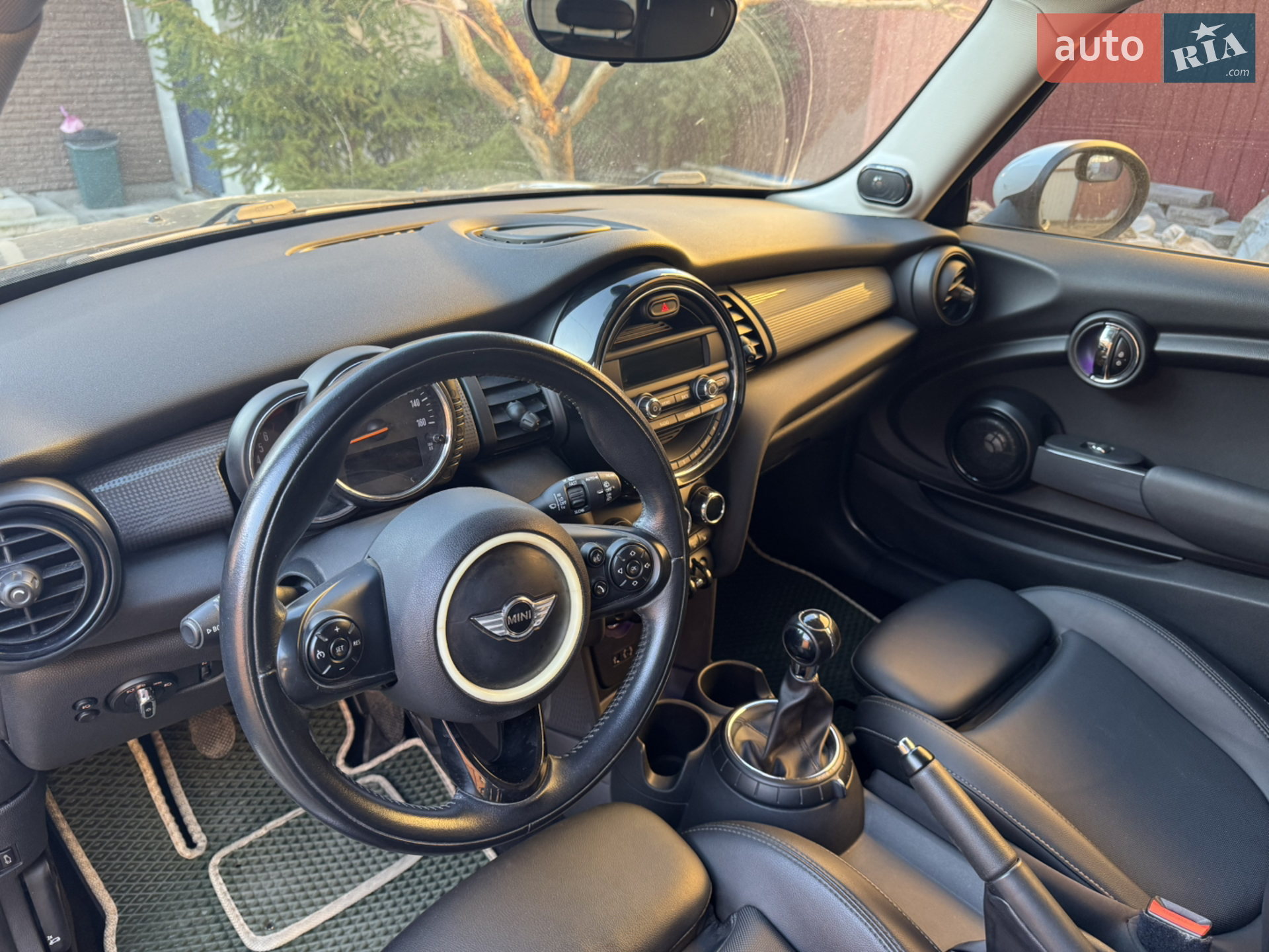 2014 MINI Cooper - мініатюра 12