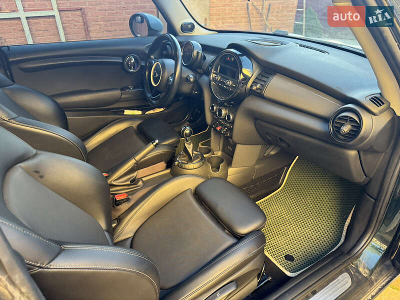 Хэтчбек MINI Cooper 2014 в Киеве фото 14 Хэтчбек MINI Cooper 2014 в Киеве