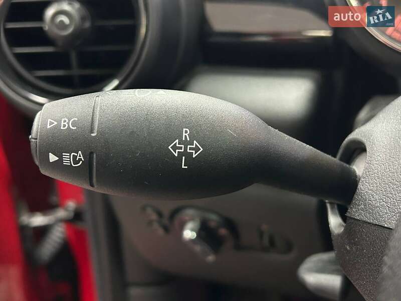 Хэтчбек MINI Cooper 2018 в Киеве фото 40 Хэтчбек MINI Cooper 2018 в Киеве