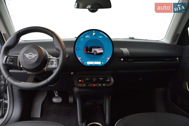 Хэтчбек MINI Cooper 2024 в Киеве