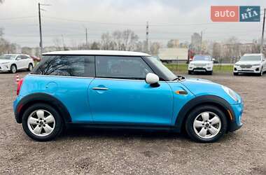 Хетчбек MINI Cooper 2016 в Києві