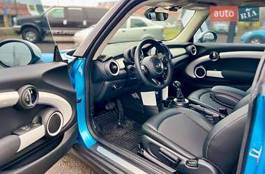 Хетчбек MINI Cooper 2016 в Києві