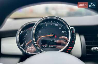 Хетчбек MINI Cooper 2016 в Києві