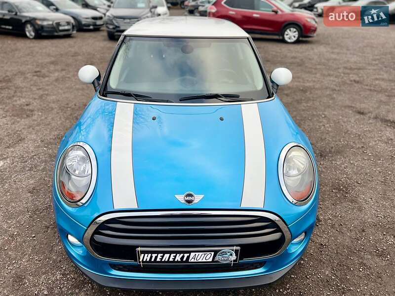 Хэтчбек MINI Cooper 2016 в Киеве