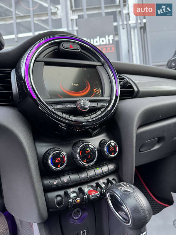 Хэтчбек MINI Cooper 2014 в Киеве