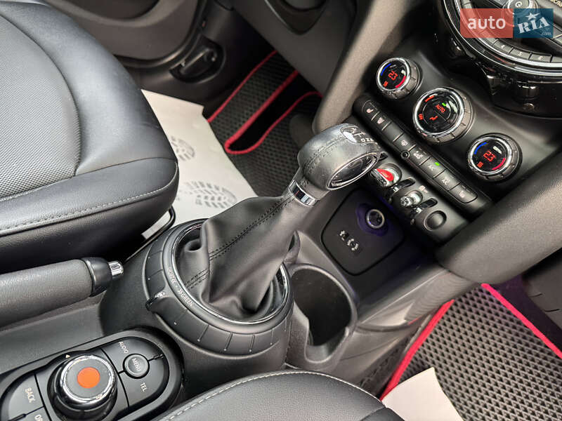 Хэтчбек MINI Cooper 2014 в Киеве