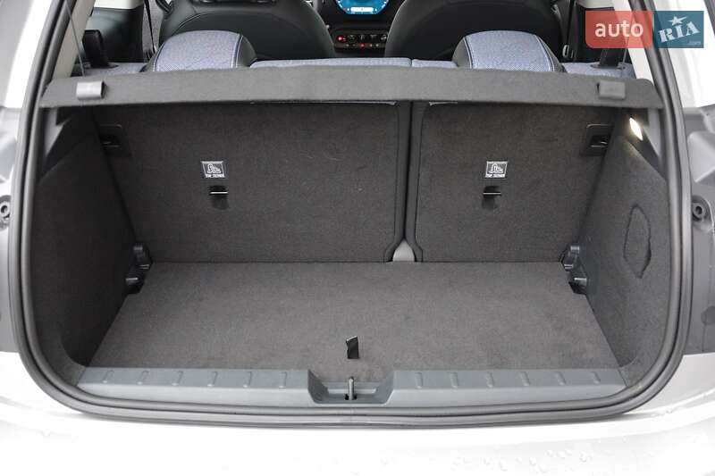 Хэтчбек MINI Cooper 2024 в Киеве