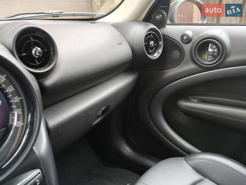 Хэтчбек MINI Cooper 2015 в Николаеве